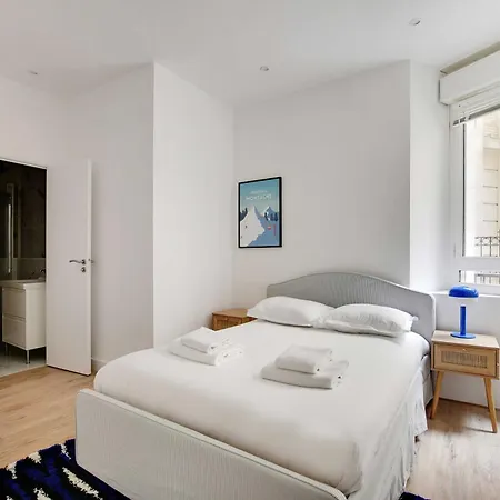 Chic Flat With Garden Terrace -4br-12p - Trocadero 아파트