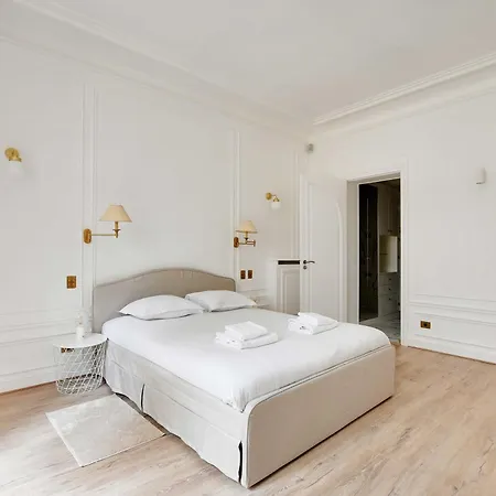 Chic Flat With Garden Terrace -4br-12p - Trocadero 아파트 *