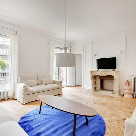 Chic Flat With Garden Terrace -4br-12p - Trocadero 파리