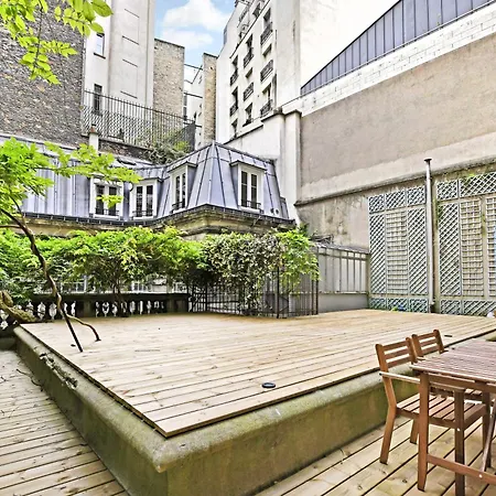 Chic Flat With Garden Terrace -4br-12p - Trocadero